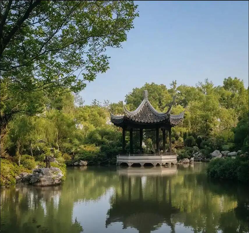 雨花区空气宾馆有限公司